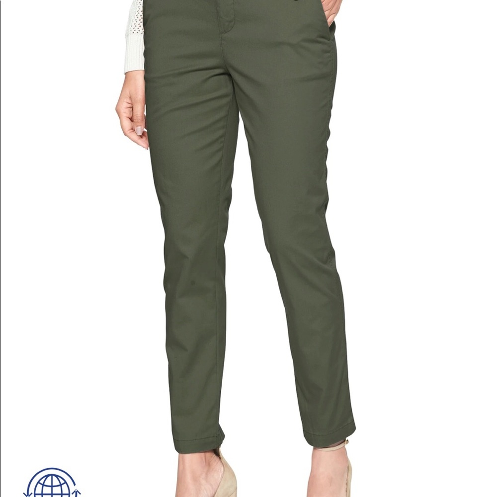 Gap khaki pants
